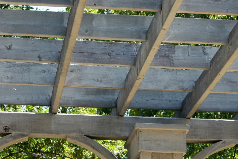 The Benefits of Adding an Aluminium Pergola to Your Outdoor Space