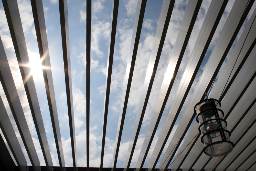 Choosing the Best Roofing Material for Your Aluminum Pergola