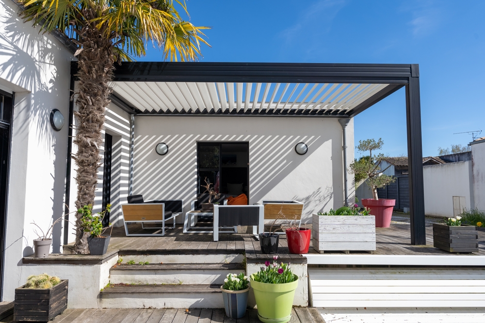 Elevate Your Outdoor Space: The Benefits of Adding an Aluminium Pergola to Your Deck or Patio