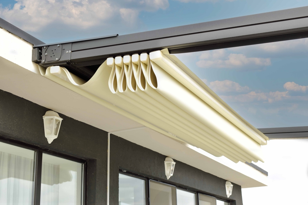 Pergolas with Retractable Roofs


