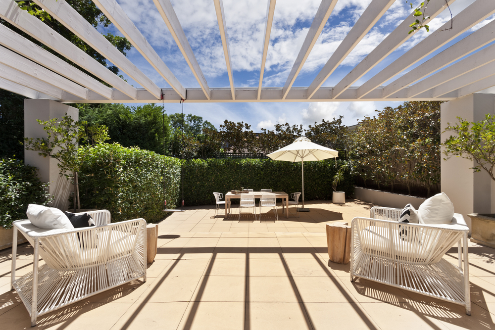 The Allure of Focal Point Pergolas



