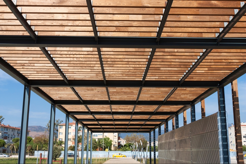 enhancing privacy lattice and screen solutions for wooden pergolas